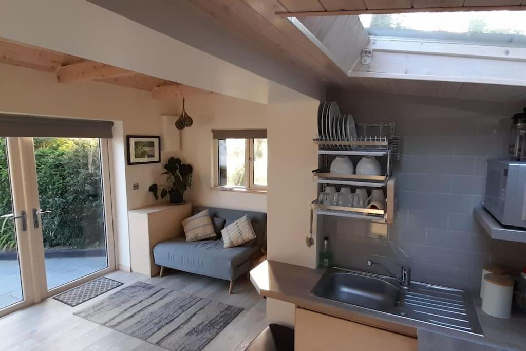 Cosy Cabin Near Lough Hyne スキバリーン エクステリア 写真